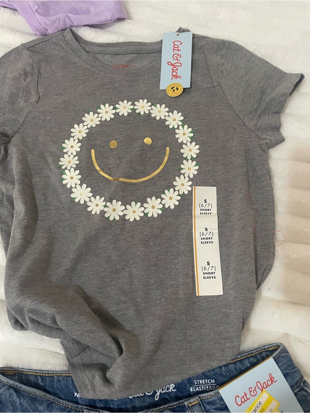 Cat & Jack and all in motions Classic Blue Denim Shorts Shorts T-shirt bundle - Picture 6 of 14